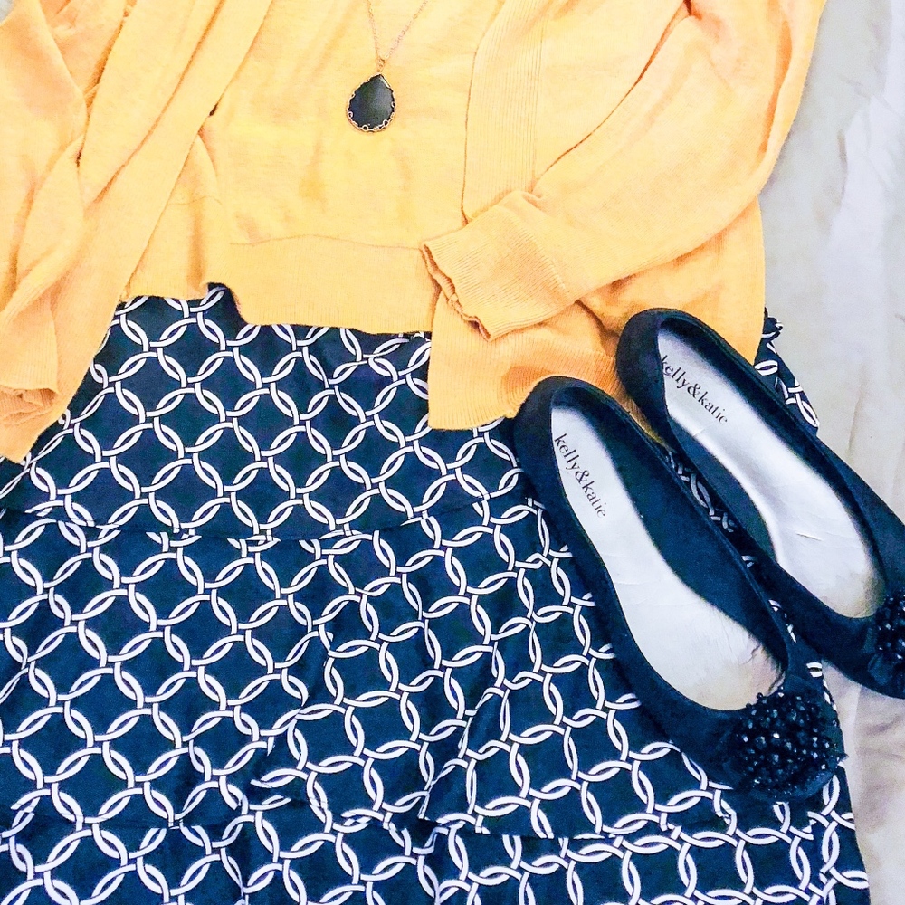 WHBM Geometric Print Skirt